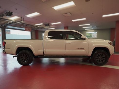 Certified 2023 Toyota Tacoma SR5 image 7