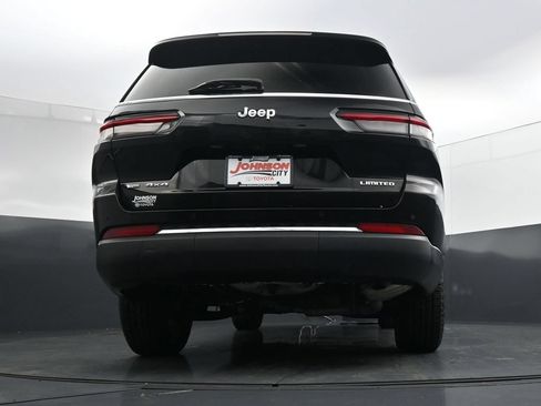 Used 2023 Jeep Grand Cherokee L Limited AWD/4WD image 35