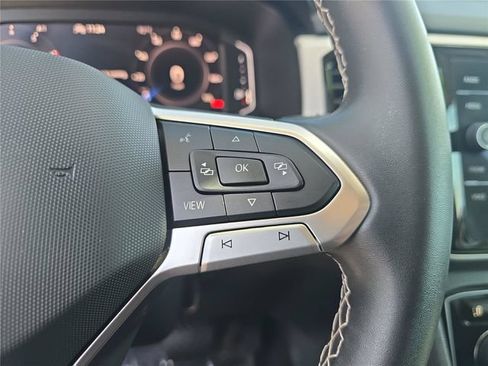 Used 2023 Volkswagen Atlas SE FWD image 24