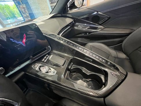 Used 2025 Chevrolet Corvette Z06 w/ Stealth Interior Trim Package RWD image 19