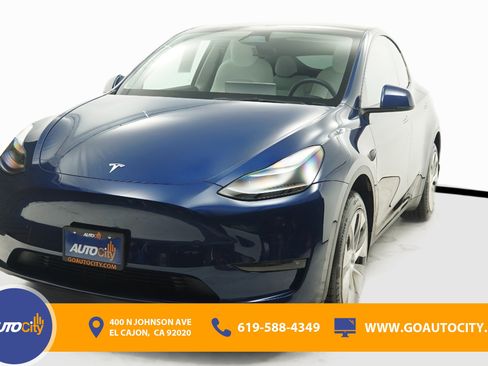 Used 2023 Tesla Model Y 2WD image 1