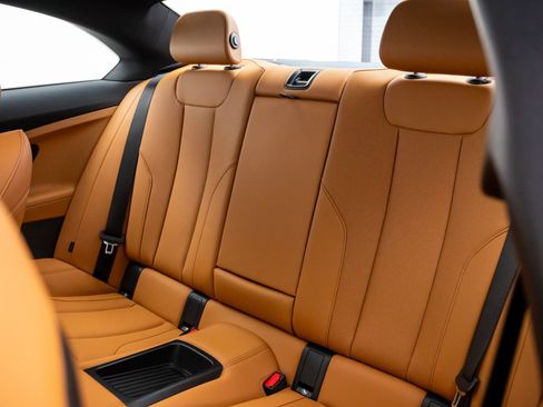 Certified 2025 BMW 230i xDrive Coupe AWD/4WD image 17
