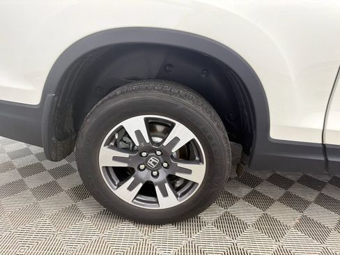 Used 2019 Honda Ridgeline RTL-E image 19