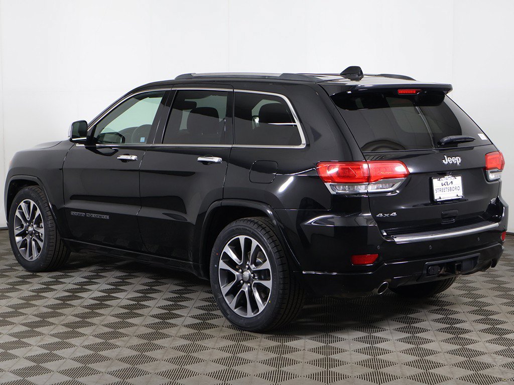 Used 2018 Jeep Grand Cherokee Overland AWD/4WD image 11