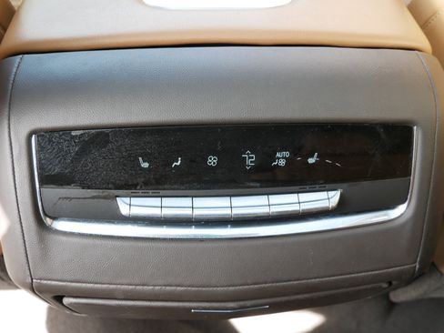 Used 2021 Cadillac Escalade ESV Sport w/ Driver Assist Tech Package AWD/4WD image 15