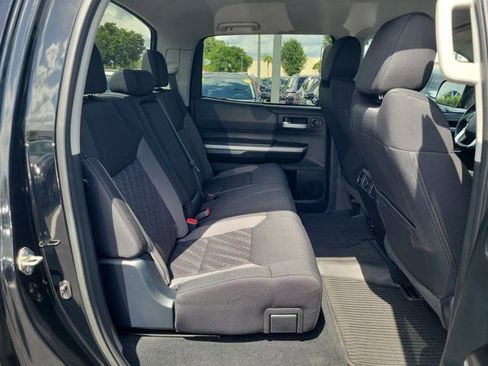 Used 2017 Toyota Tundra SR5 w/ SR5 Upgrade Package AWD/4WD image 10