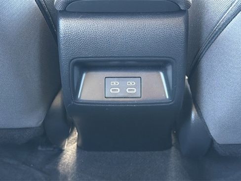 Certified 2024 Toyota Corolla LE image 34