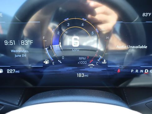 New 2026 Chevrolet Equinox LT w/ Convenience Package II FWD image 32