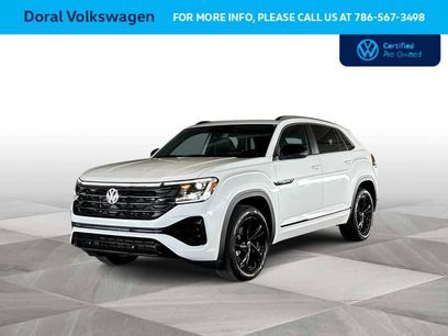 Used 2025 Volkswagen Atlas Cross Sport SEL R-Line