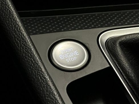 New 2026 Volkswagen Jetta SE FWD image 15