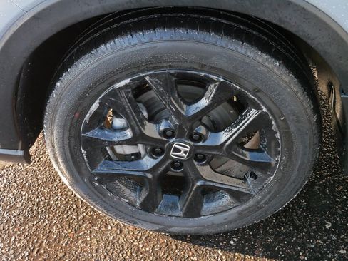 Used 2024 Honda HR-V Sport image 15