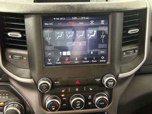 Used 2020 RAM 1500 Big Horn AWD/4WD image 13