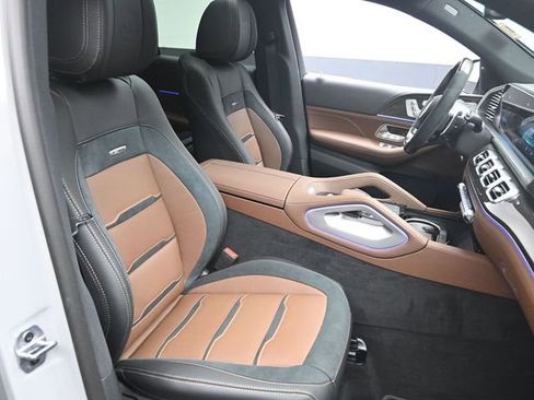 New 2026 Mercedes-Benz GLE 53 AMG 4MATIC Coupe image 30