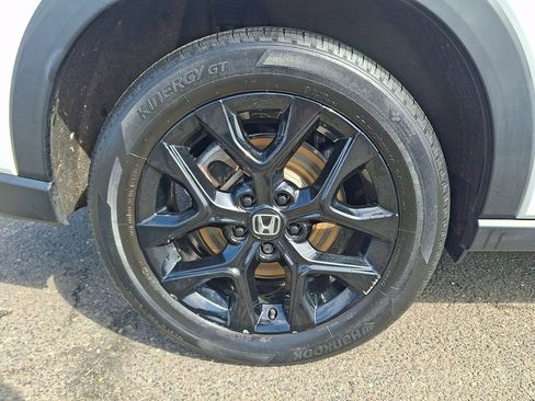 Used 2023 Honda HR-V Sport image 8