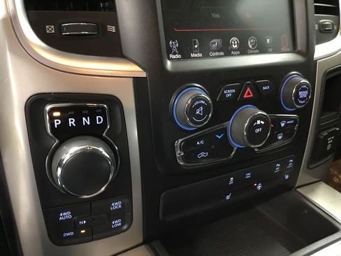 Used 2015 RAM 1500 Big Horn image 23