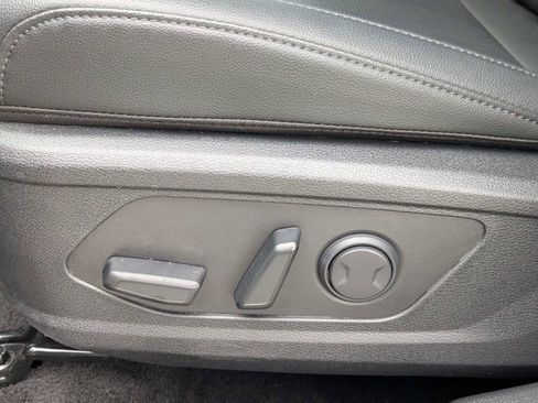 Used 2026 Kia Sportage EX FWD image 19