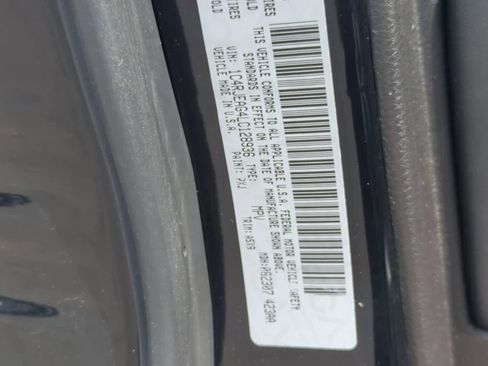 Certified 2020 Jeep Grand Cherokee Laredo image 35