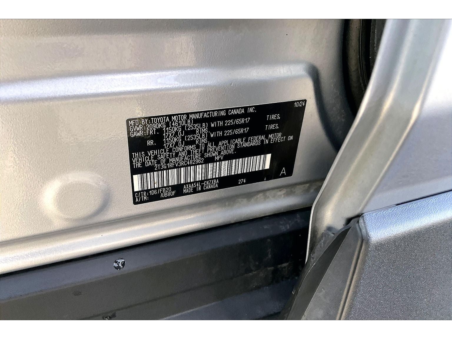 Used 2024 Toyota RAV4 LE AWD/4WD image 34