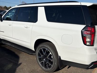 Used 2024 Chevrolet Suburban RST w/ Luxury Package