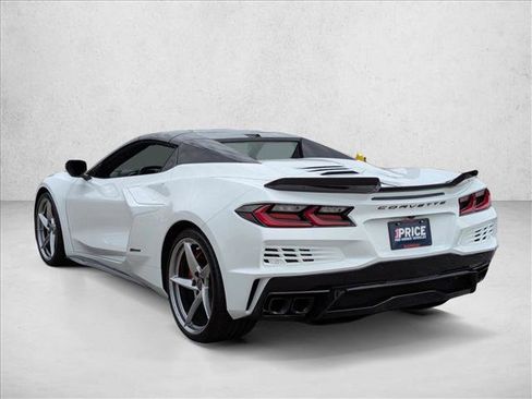 Used 2025 Chevrolet Corvette E-Ray image 8