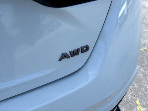 Used 2024 Nissan Altima 2.5 SV AWD/4WD image 24