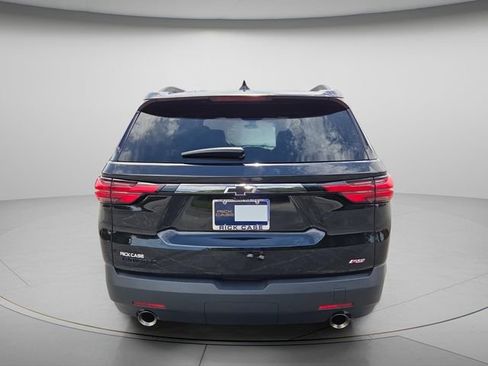 Used 2023 Chevrolet Traverse RS FWD image 5