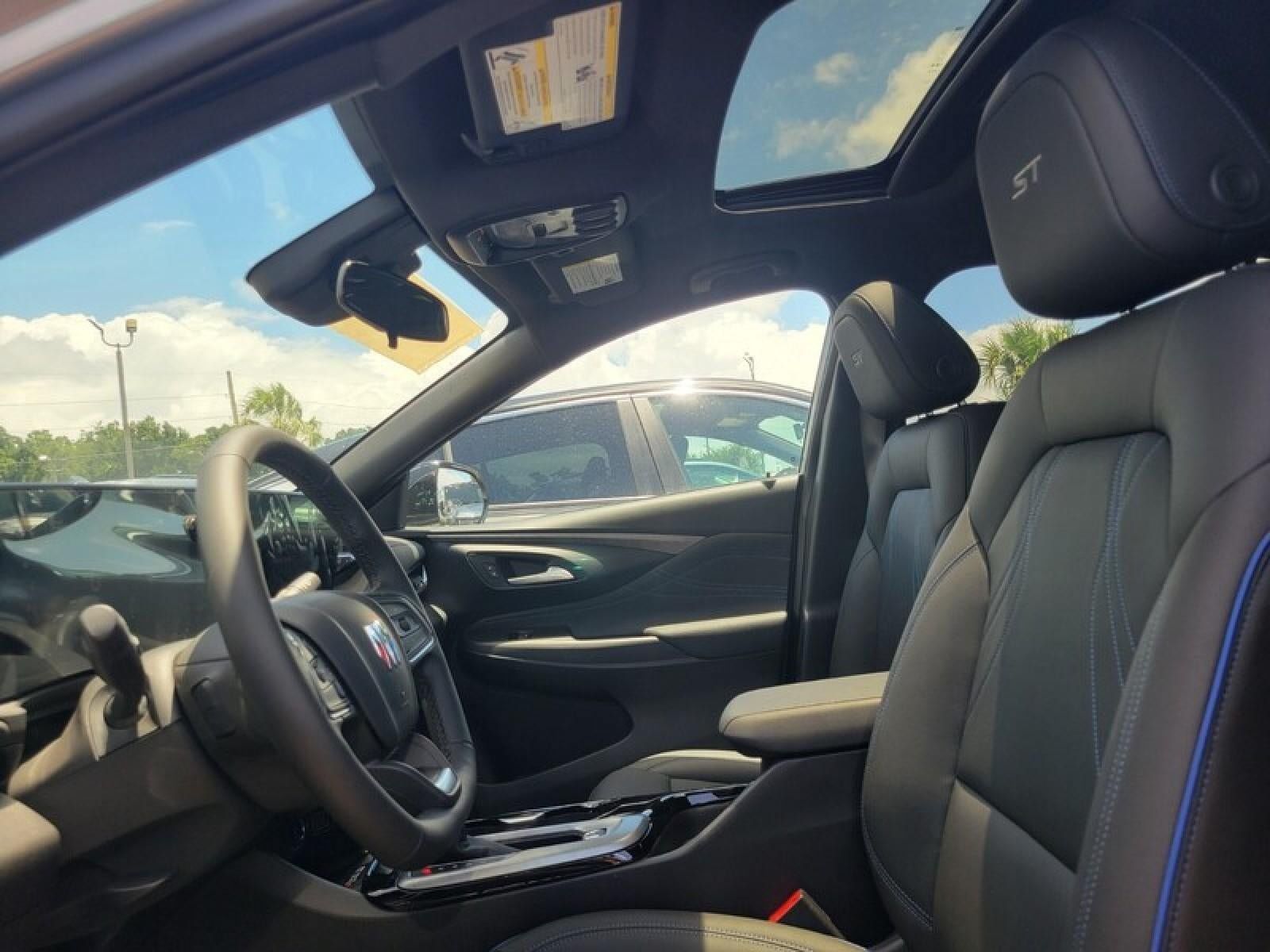 New 2026 Buick Envista Sport Touring w/ Convenience I Package FWD image 11