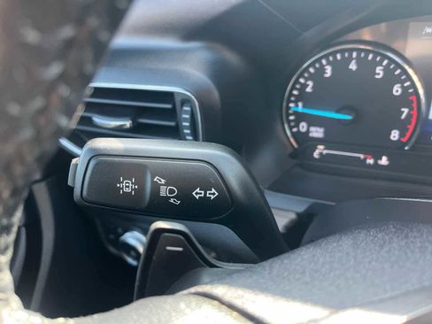 Used 2020 Ford Explorer Limited image 25