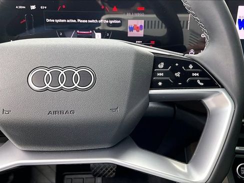 Used 2025 Audi Q5 Premium w/ Convenience Package AWD/4WD image 12