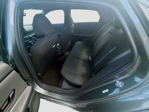 New 2026 Hyundai Elantra SEL Sport Premium FWD image 17