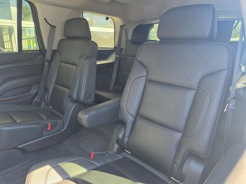 Used 2019 Chevrolet Tahoe LT w/ RST Edition AWD/4WD image 10