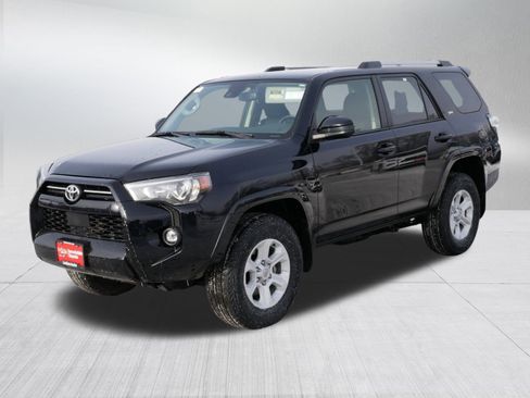 Certified 2024 Toyota 4Runner SR5 image 3