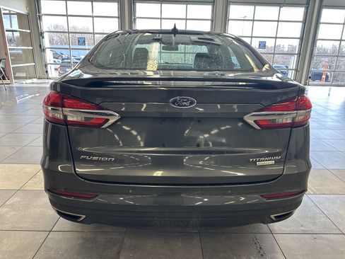 Used 2020 Ford Fusion Titanium image 12