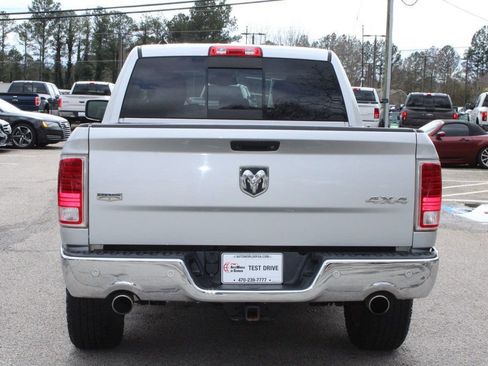Used 2017 RAM 1500 Laramie w/ Convenience Group AWD/4WD image 7