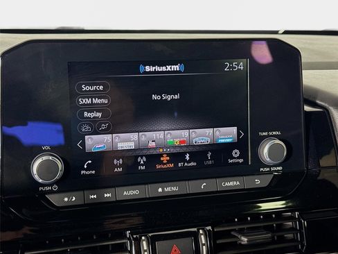Used 2024 Nissan Pathfinder Rock Creek AWD/4WD image 14
