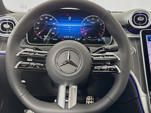 New 2025 Mercedes-Benz C 300 4MATIC Sedan image 17