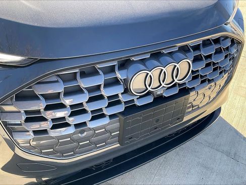 Certified 2025 Audi Q5 Premium Plus w/ Premium Plus image 29