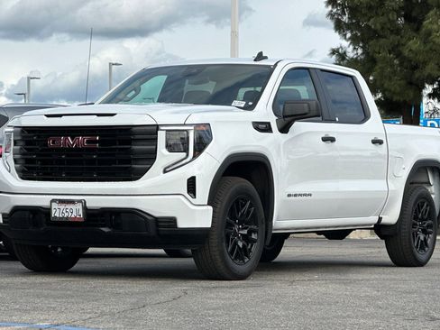 Used 2026 GMC Sierra 1500 Pro w/ Graphite Edition AWD/4WD image 8