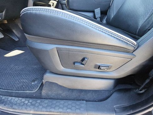 Used 2024 RAM 2500 Laramie w/ Safety Group AWD/4WD image 11