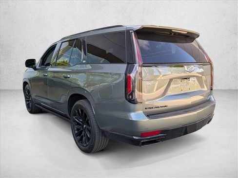 Used 2023 Cadillac Escalade Sport Platinum w/ LPO, ONYX Package image 7