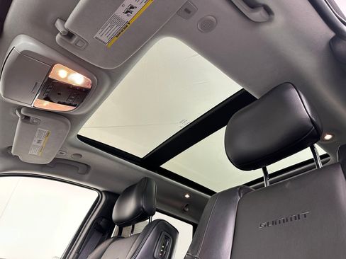 Used 2017 Jeep Grand Cherokee Summit w/ Platinum Series Group image 13