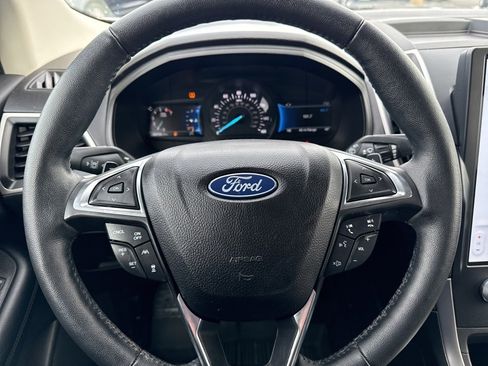 Used 2022 Ford Edge SEL w/ Convenience Package image 11