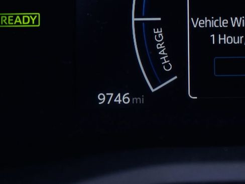 Used 2025 Toyota Camry LE FWD image 21