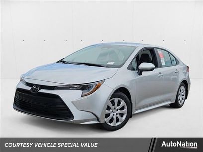 New 2025 Toyota Corolla LE