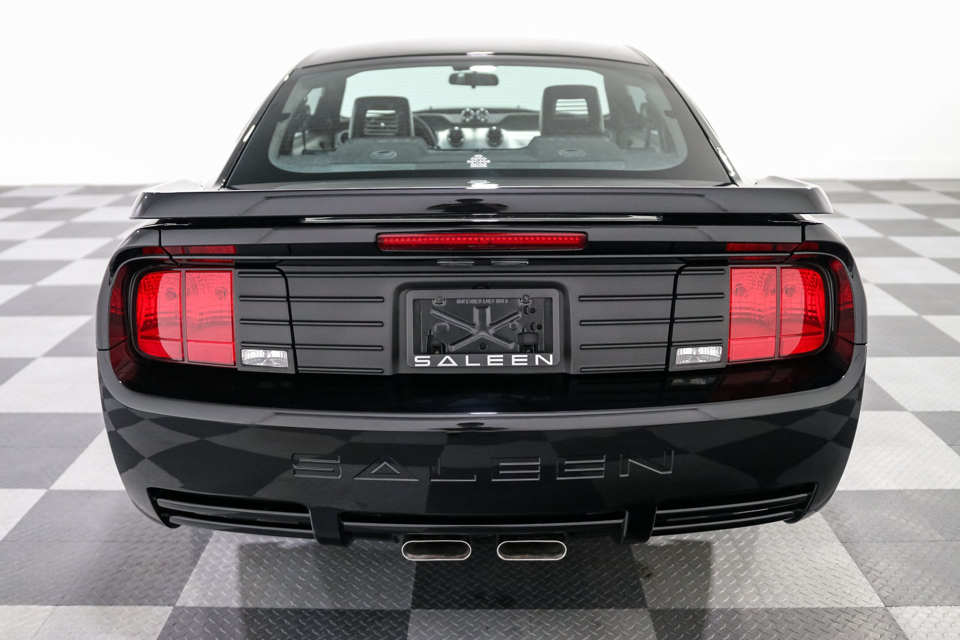 Used 2006 Ford Mustang GT RWD image 9