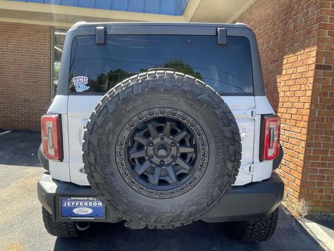 Used 2023 Ford Bronco Outer Banks AWD/4WD image 8