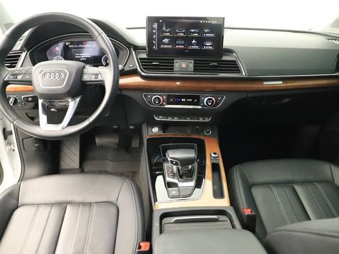 Used 2021 Audi Q5 2.0T Premium Plus w/ Premium Plus Package AWD/4WD image 18