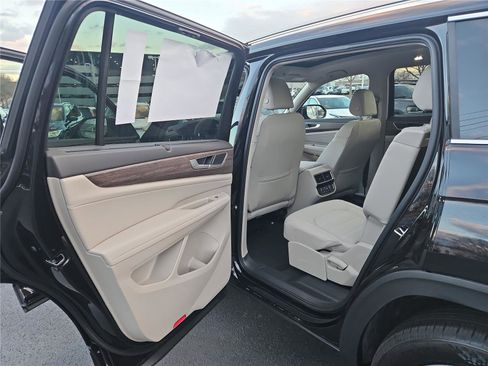 New 2026 Volkswagen Atlas SEL image 22