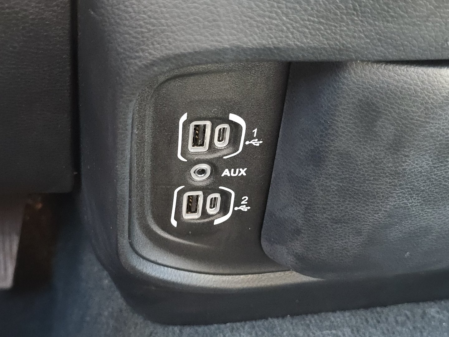 Used 2024 RAM 1500 Tradesman AWD/4WD image 5