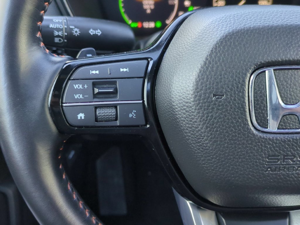 Used 2025 Honda CR-V Sport Touring image 12